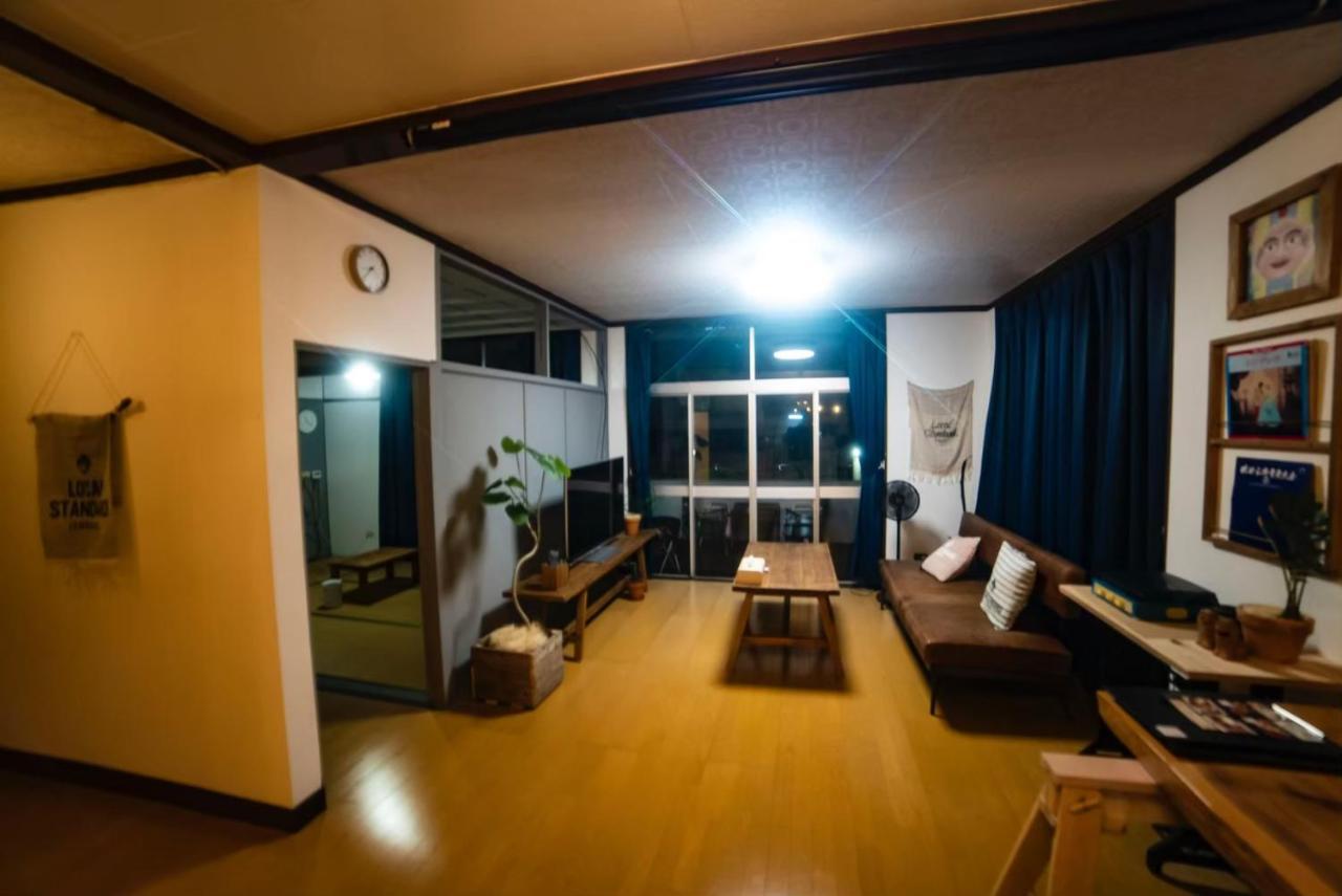 美崎の宿　バーローン Ishigaki  Exterior photo
