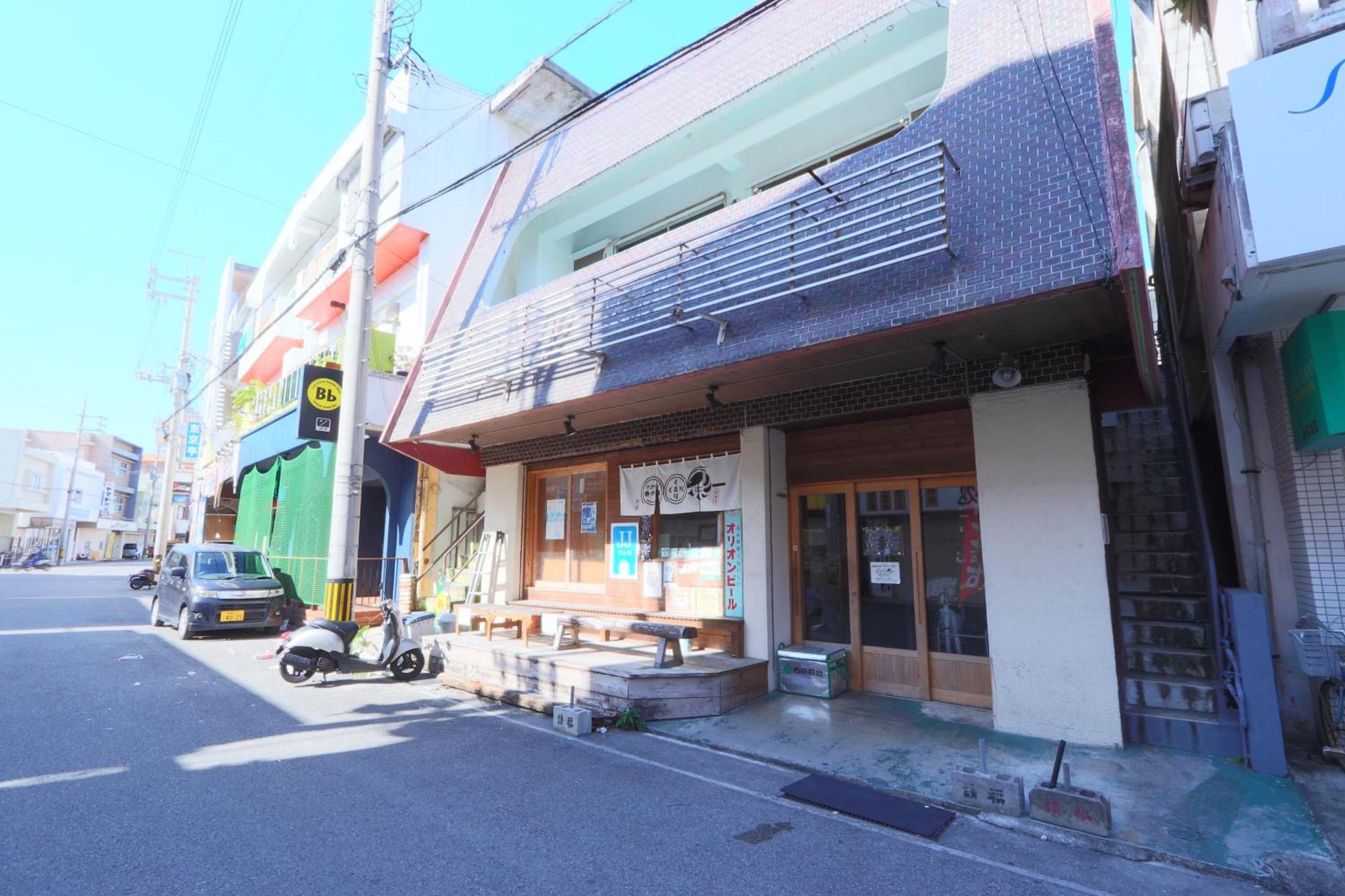 美崎の宿　バーローン Ishigaki  Exterior photo